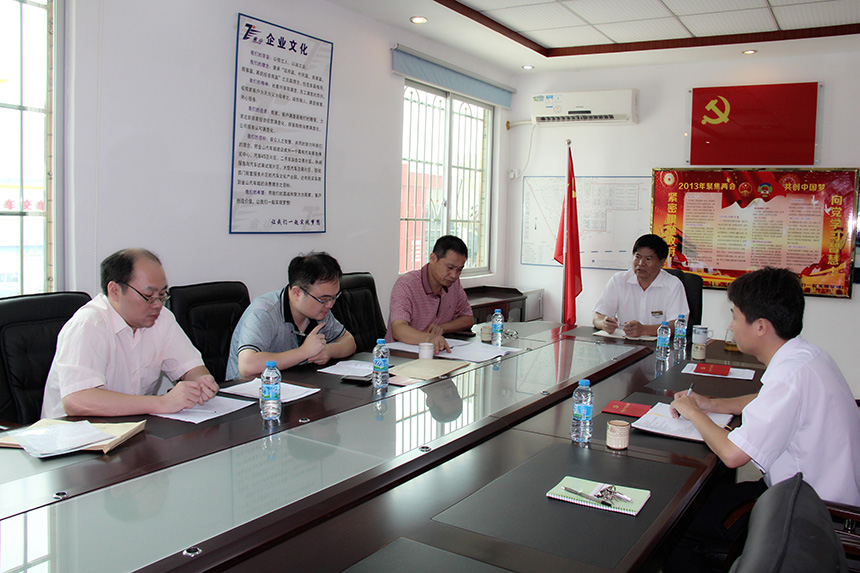 小金口党工委领导在J9国际考察预选入党人员